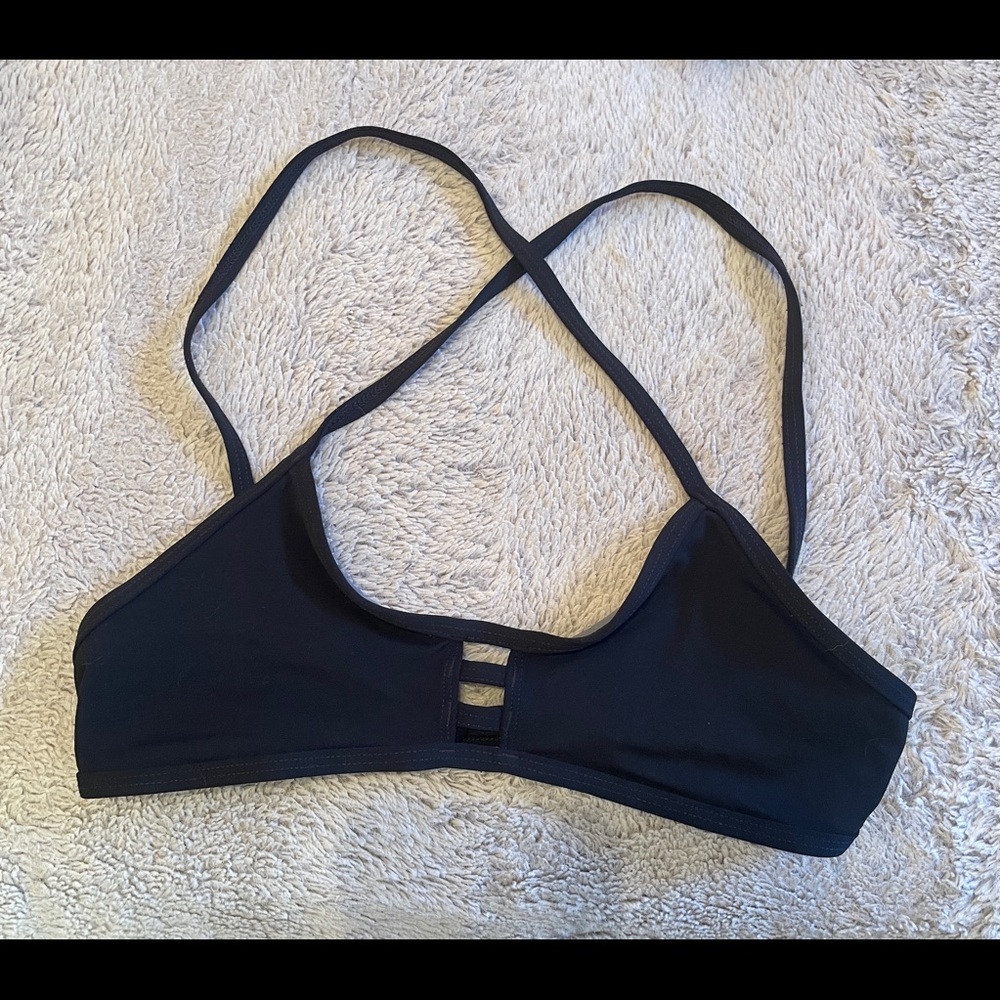 Jolyn bikini top